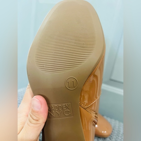 Madden NYC Side Zip Heeled Bootie, Women's Size 10 color Caramel NEW - Picture 5 of 15